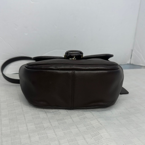 COACH Campbell Leather Camera Bag Crossbody Brown F25150 - Picture 5 of 9